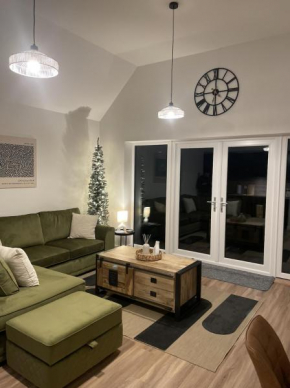 Luxurious Cabin with Hot Tub on the NC500 - Thrumster Lodges